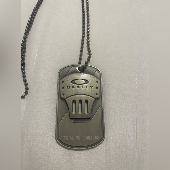 Oakley Dog Tag Serialized 0004053 - Picture 1 of 5